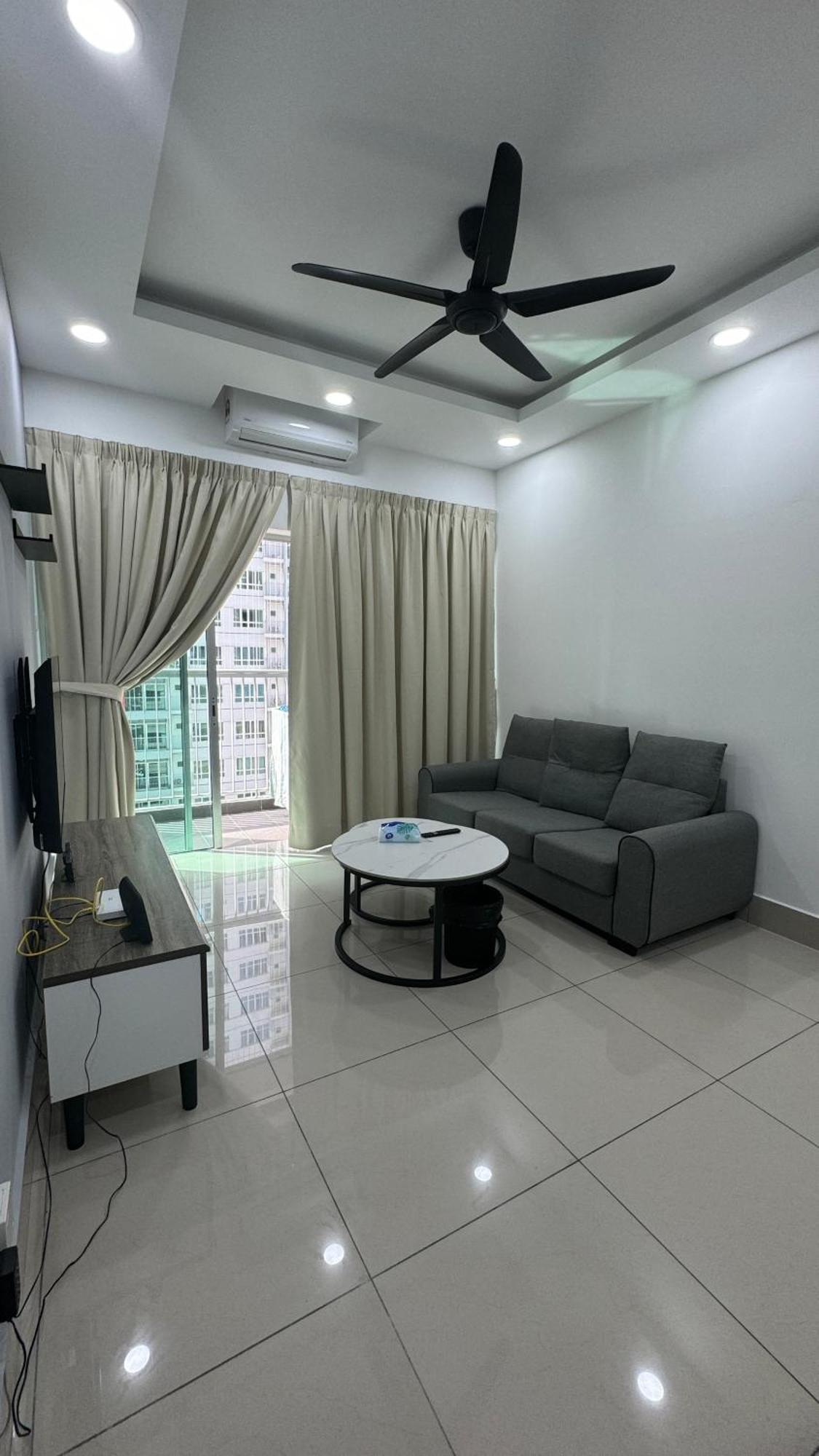 Hh Kl Prime Location Near Trx Apartment Kuala Lumpur